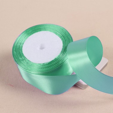 Bobine 25 yards ruban satin 2,5cm