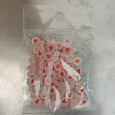 10g perles lumineuses_rond acrylique transparent forme de cœur pour fabrication de bracelets, colliers, bijoux (cœur rouge)