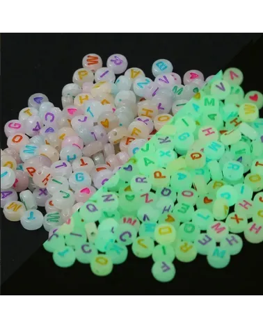 Lot 52 perles rondes lumineuses lettres alphabets - 7 mm - avec trou