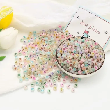 Lot 52 perles rondes lumineuses lettres alphabets - 7 mm - avec trou
